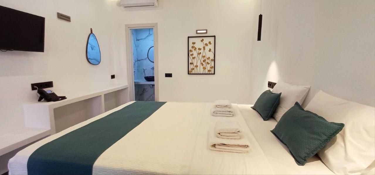 Rigas Hotel Skopelos エクステリア 写真